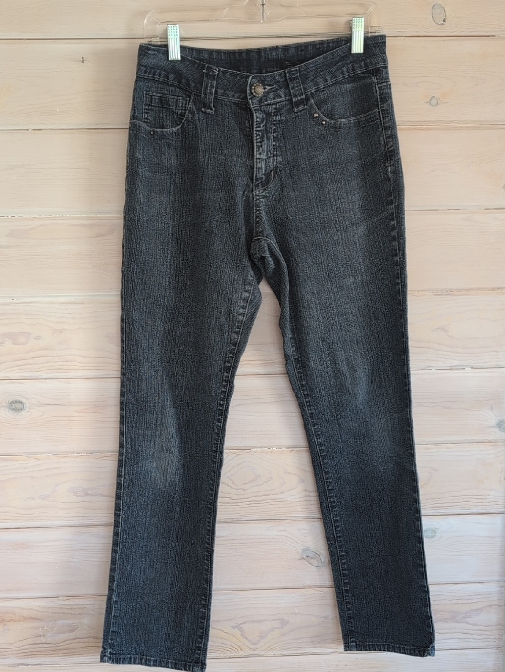 V.H.S. Straight-Leg High-Rise Women’s Jeans Sz 8 Washed Denim Stud Embellished